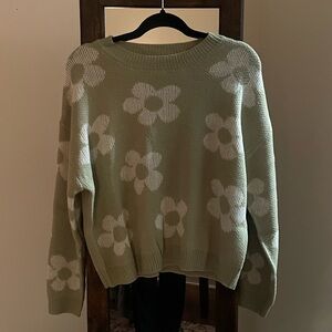 NWT SHEIN Sweater Size Medium